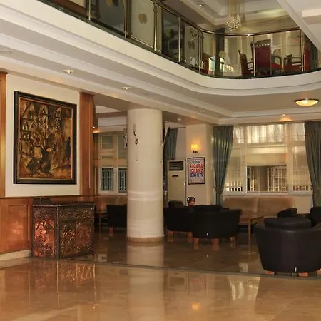Hotel Evkuran 3*