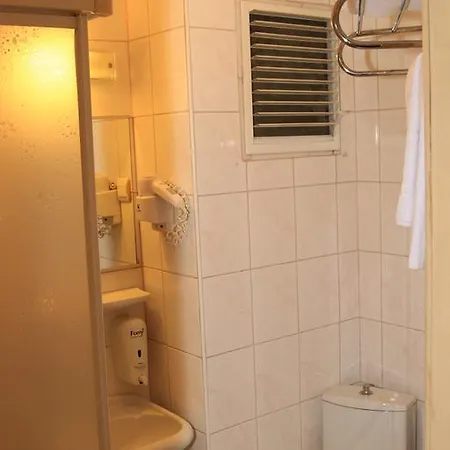 Hotel Evkuran 3*